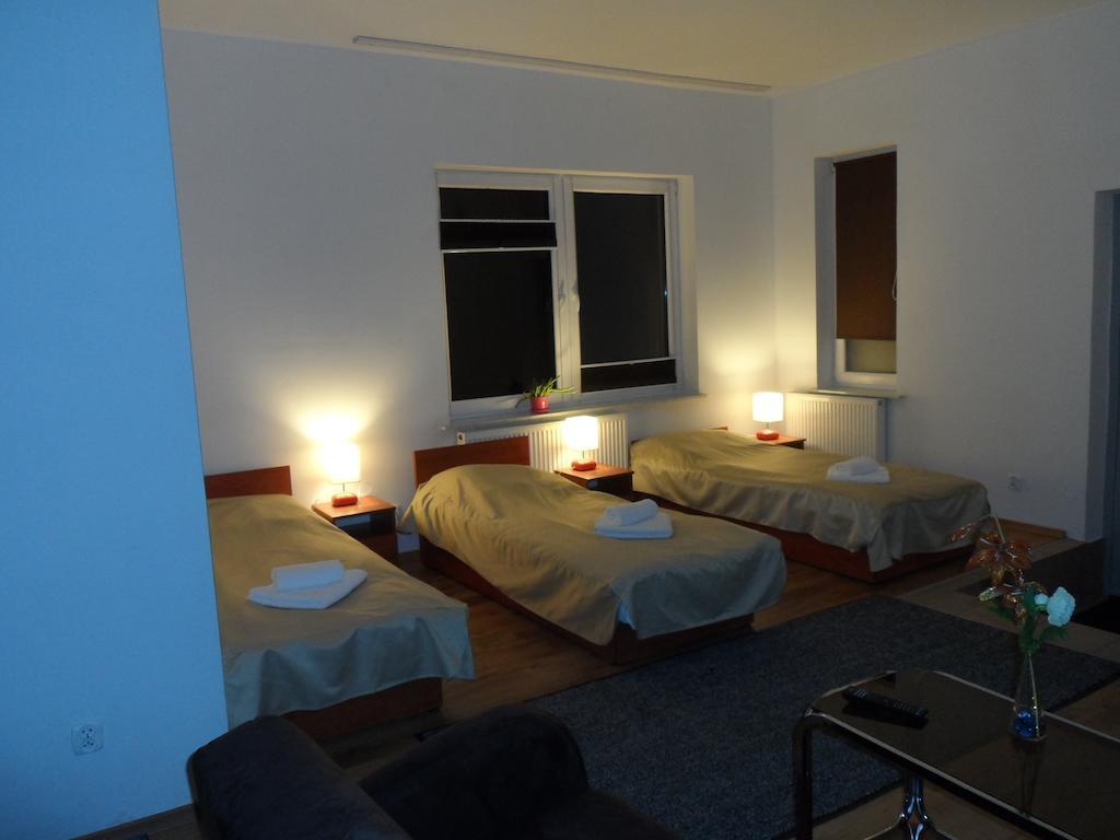 Hotelik Gold Raszyn Quarto foto